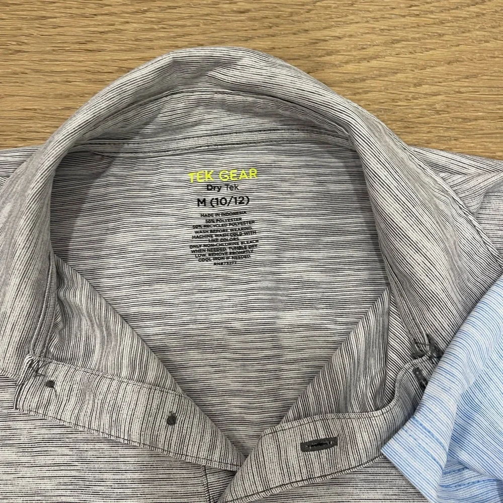 Tek Gear Kids Polo Shirt Trio - Black, Gray, Light Blue Size M(10/12) - Picture 2 of 9